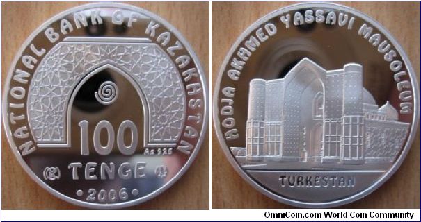 100 Tenge - World mosques - Turkestan - 31.1 g Ag .925 Proof - mintage 6,000 (hard to find!)