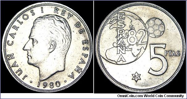 Spain - 5 Pesetas - 1982 (1980) - Weight 5,75 gr - Copper / Nickel - Size 23 mm - Ruler / Juan Carlos I (1975-) - Subject / World Cup soccer Games - Minted in Madrid - Mintage 291 000 000 - Edge : Reeded - Reference KM# 817 (1980-82)