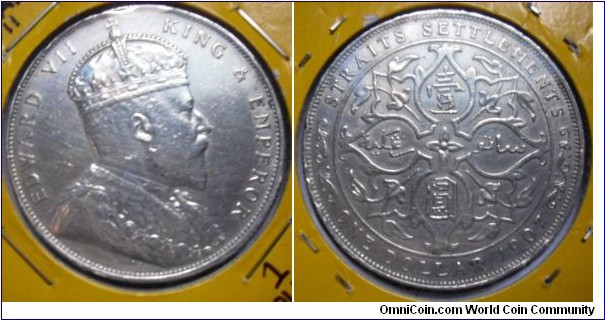 STRAITS SETTLEMENTS 1 DOLLAR dated 1907  SILVER COIN