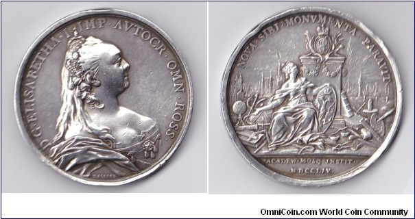 Elizabeth Petrovna portrait par Jacques Antoine Dassier fondation de l'Université de Moscou 1754 


