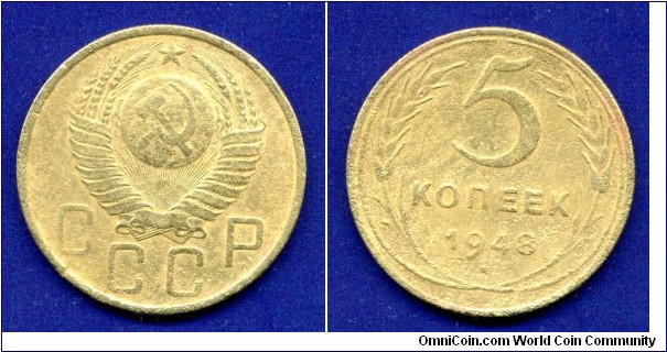 5 kopeecks.
USSR.
This coin was found today with the help of the metal-detector.


Al-Br.
