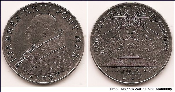 100 Lire -Anno IV-
KM#73
8.0000 g., Stainless Steel, 27.75 mm. Subject: Second Ecumenical Council Obv: Bust left Rev: Bishops at council
meeting with radiant doves
