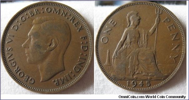 1945 penny, possibly a 9 double (seems to be an interesting extra tail on that 9 that might just be dirt)