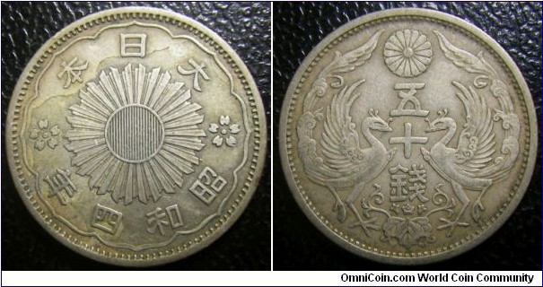 Japan 1929 (Showa 4) 50 sen. Massive die crack. Weight: 4.97g