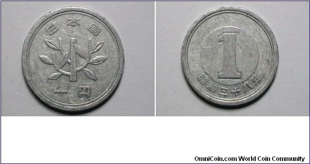 Japan  (1955-1989) 1 Yen Y# 74 
