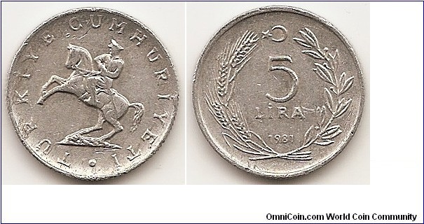 5 Lira
KM#944
Aluminum   Obv: Atatürk on horseback Rev: Crescent opens left