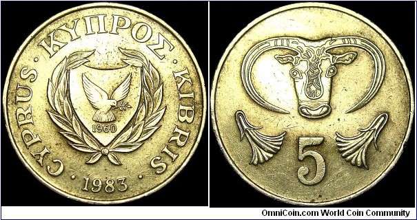 Cyprus - 5 Cents - 1983 - Weight 3,8 gr - Nickel / Brass - Size 22 mm - Alignment Medal (0°) - President / Spyros Kyprianou - Royal Mint . London - Edge : Plain - Mintage 15 000 000 - Reference KM# 55.1 (1983)