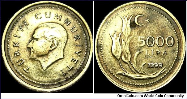 Turkey - 5000 Lira - 1999 - Weight 3,48 gr - Brass - Size 19,5 mm - Alignment / Coin (180°) - President / Süleyman Demirel (1993-2000) - Obverse / Head of Kemal Atatürk - Note : Reduced weight version of KM# 1029.1 - Edge : Reeded - Reference KM# 1029.2 (1999)