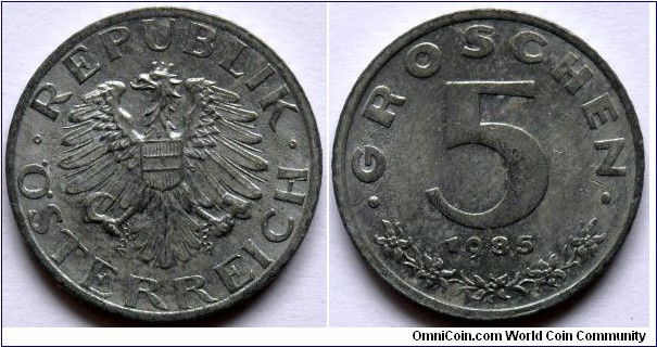 5 groschen.
1985, Zinc. Weight; 2,5g. Diameter; 19mm.
Reeded edge. Design; Michael Povolny, Adolf Hofmann. Mint; Munze Osterreich (Austrian Mint) Vienna. Mintage; 1.914.000 units.