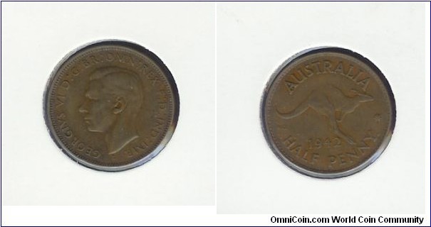 1942 (I) Halfpenny. Small reverse denticles variety