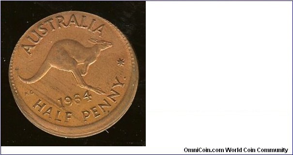 1964 Halfpenny. 2mm mis-strike