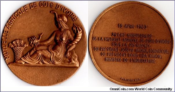 Medal issued for the Mutuelle Agricole de la Cote D'Ivoire (Assurance company covering agricultural risks eg crop failures etcetera)