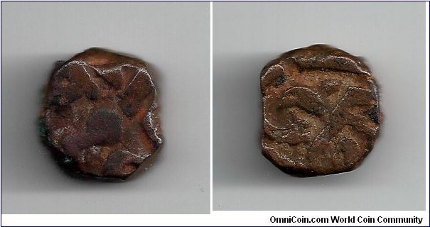 supposedly of the Sultanate of Delhi, but I can not identify anywhere, I would appreciate any data or information about them.very small, less than 10 mm.