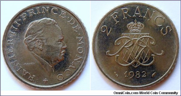 2 francs.
1982, Prince Rainier III. Nickel. Weight; 7,5g. Diameter; 26,5mm. Mintage; 446.000 units.