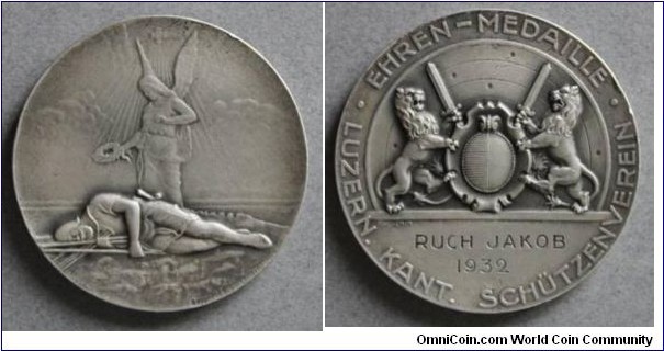 Swiss Luzern Luzerner Kant Schutzenverrin Medal by E. Renggli/Huguenin. Silver 44MM.