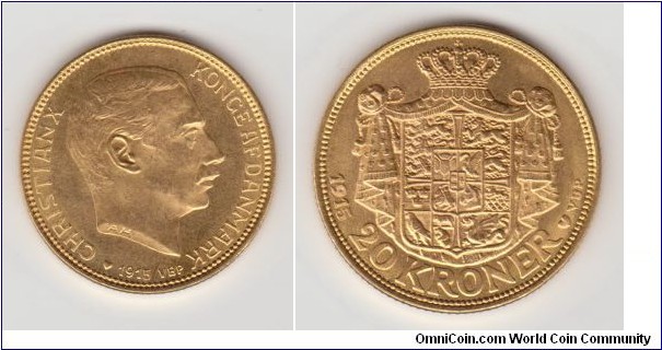 1915 20 Kroner CHRISTIAN X KONGE AF DANMARK Mintmark VBP W.8,9606g. Composition-900Au.

Slightly larger than British Sovereigns but far scarcer, these classic European gold coins feature Christian X, one of Denmark's most beloved kings. Reigning from 1912 to 1947, during both World Wars, Christian was a progressive and inspiring leader 