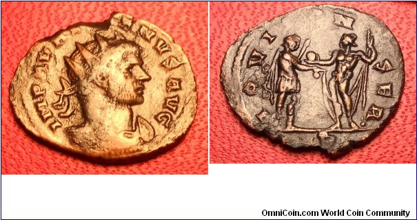 Aurelian AE Antonininus.
RIC 129 Aurelian AE Antonininus. Mediolanum (Milan) mint, 272-274 AD. IMP AVRELIANVS AVG, radiate cuirassed bust right / IOVI CONSER, emperor standing right, holding sceptre or spear, receiving a globe from Jupiter standing opposite holding sceptre, P, in exergue