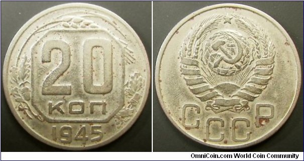 Russia 1945 20 kopeks. Weight: 3.75g. 