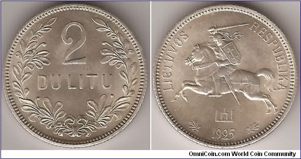 KM77   2 LITU
5.40 g., Silver (500)Diameter: 22.9 mm.Denomination within wreath Edge: Milled, Designer: Juozas Zikaras
Mintage:3,000,000
