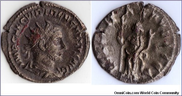 silver antoninianus of Trebonius Gallus. Rev: FELICITAS PUBLICA